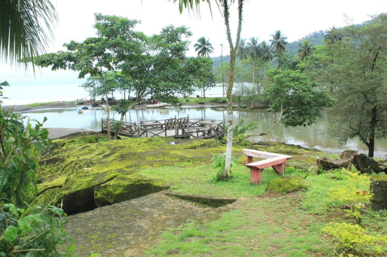 Mionga Hotel Santa Cruz Bagian luar foto